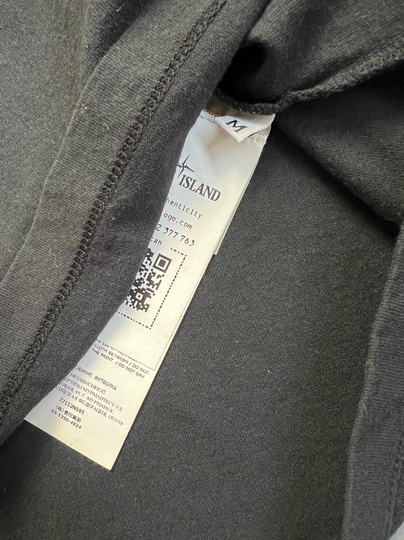 Stone island 2022 black graphic tee