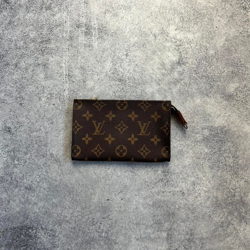 Louis Vuitton vintage monogram canvas pouch