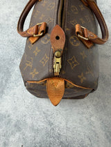 Louis Vuitton vintage speedy 30