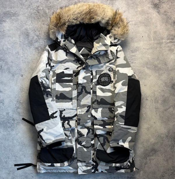 Canada goose grey camo Macculloch black label parka