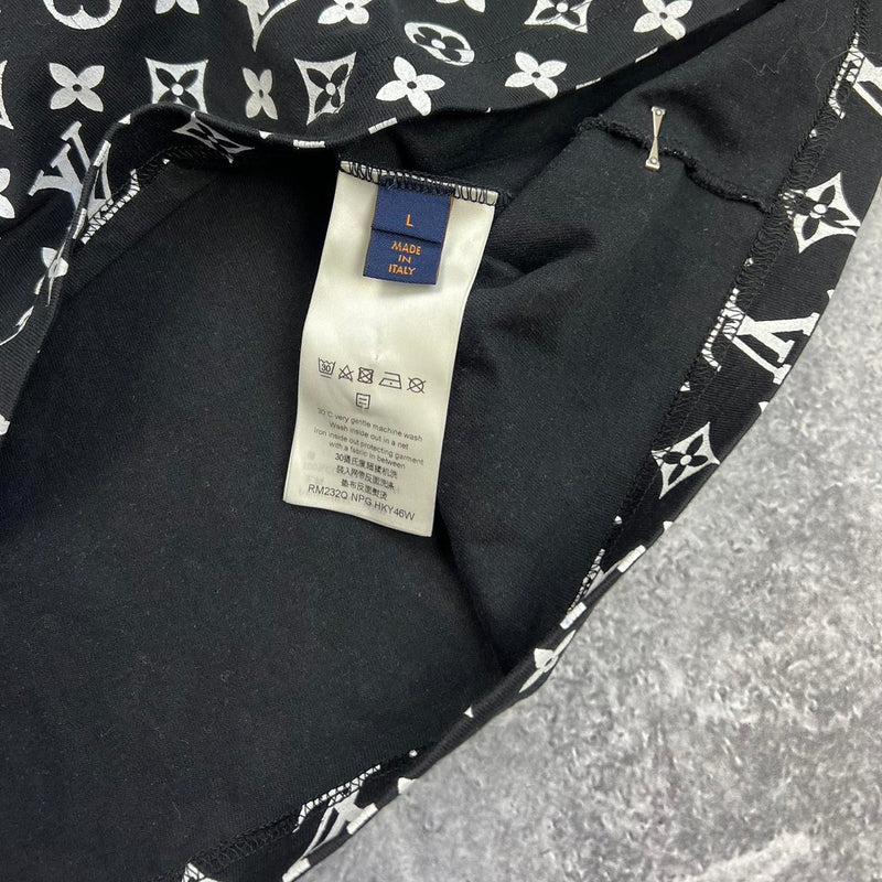 Louis Vuitton black gradient tee