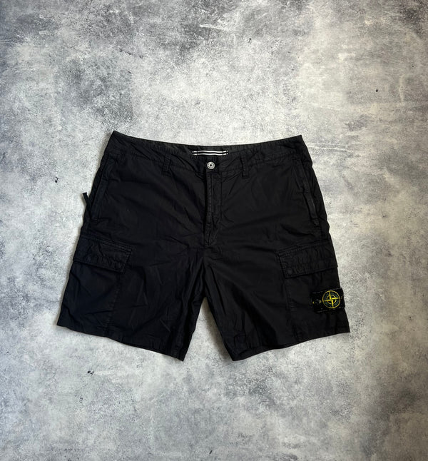 Stone island 2024 black cargo shorts